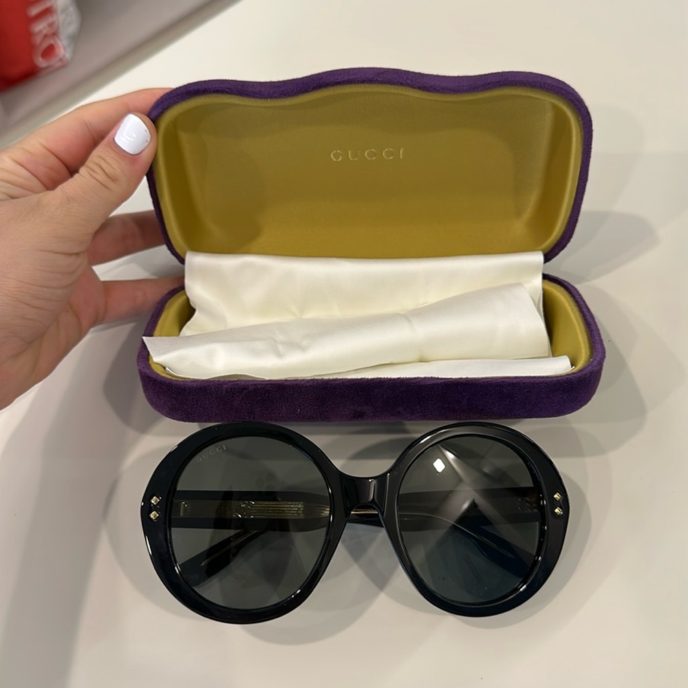Gucci round black sunglasses